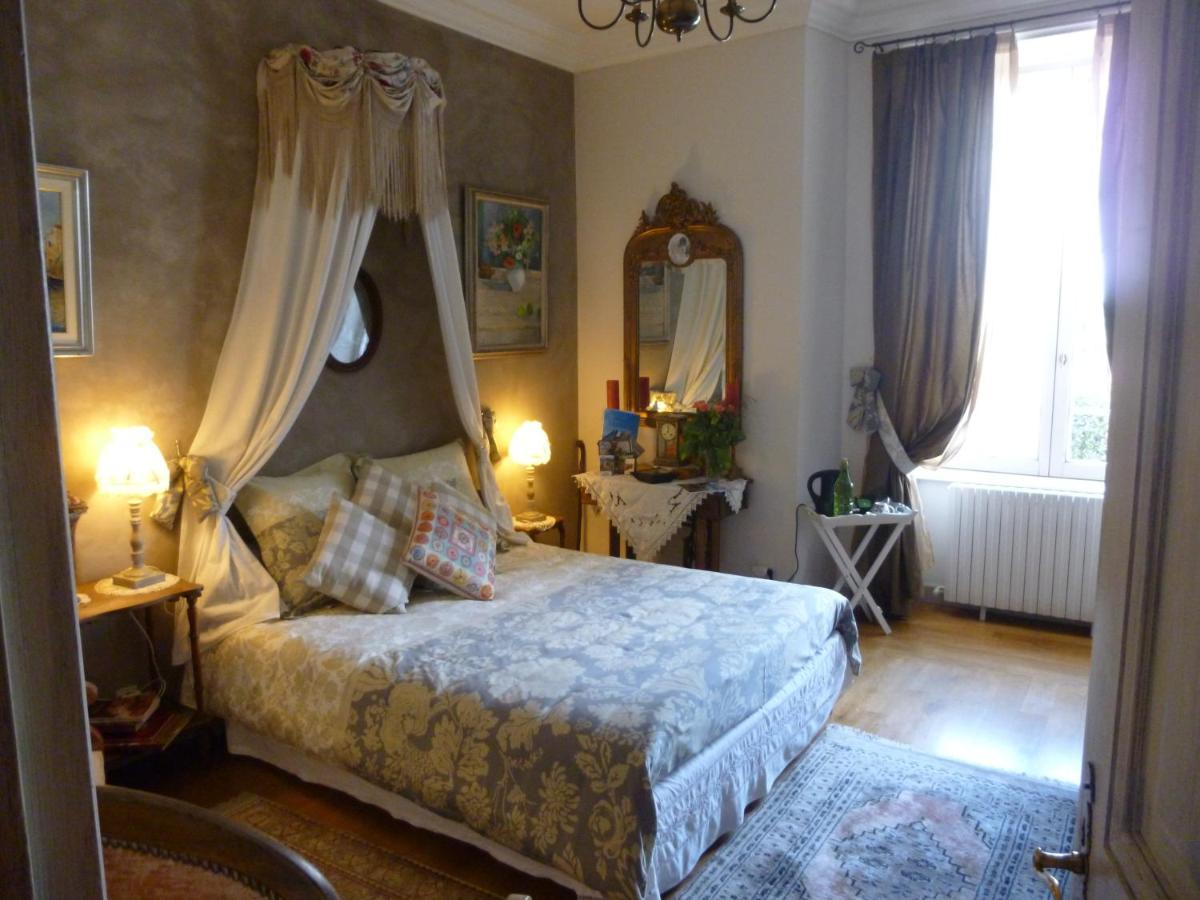 Le Petit Chateau - Tiffauges Proche Puy Dufou Екстериор снимка