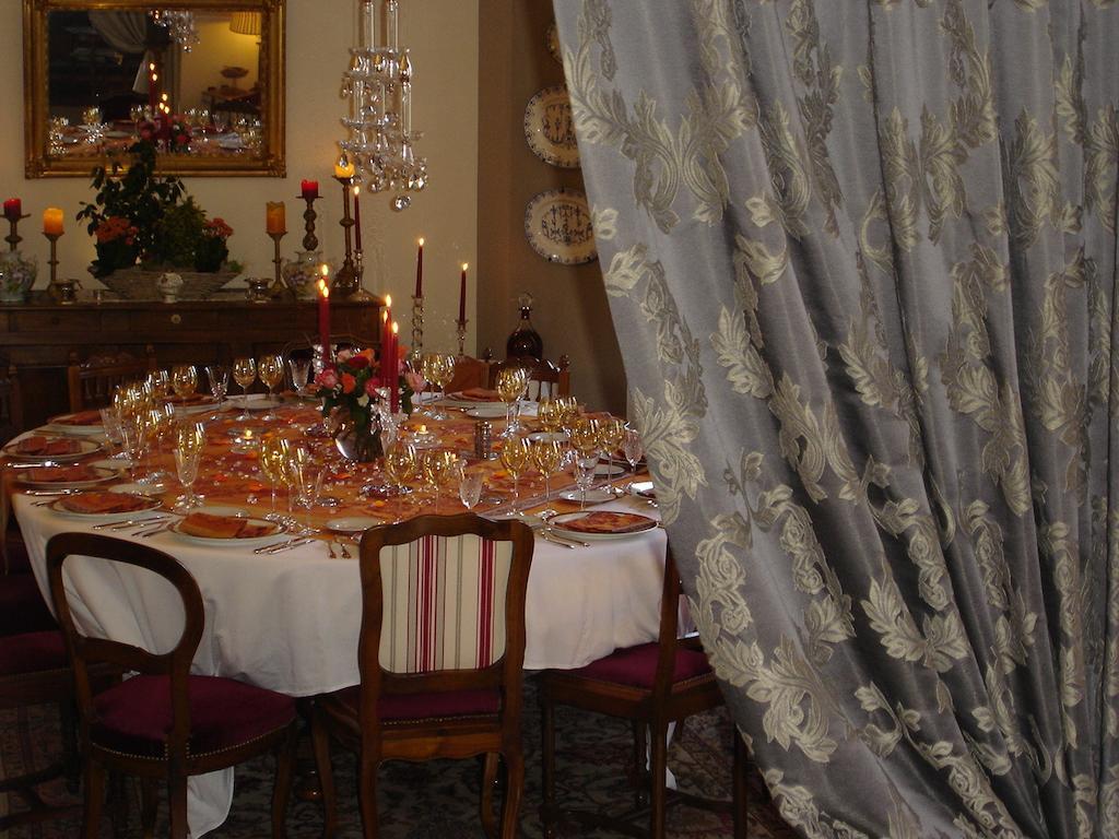 Le Petit Chateau - Tiffauges Proche Puy Dufou Екстериор снимка