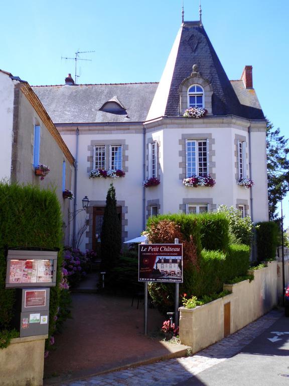 Le Petit Chateau - Tiffauges Proche Puy Dufou Екстериор снимка